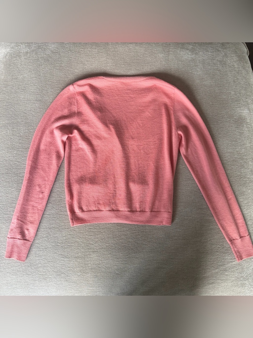 Tory Burch Pink 100% Merino Wool Cardigan Sweater V Neck Pullover Small - Picture 2 of 6